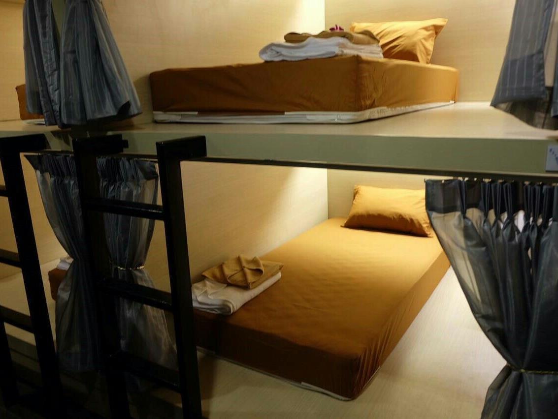 Rockstel Loma Hostel Phuket Kültér fotó